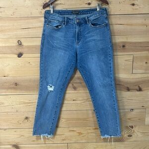EUC Dear John distressed cropped stretch holey skinny summer RN142819 jeans 30
